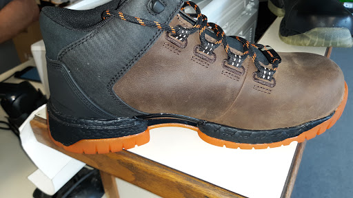 Shoe Store «Safety Shoe Distributors LLC», reviews and photos, 5100 E Broadway Ave, Tampa, FL 33619, USA