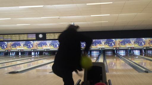 Bowling Alley «Holiday Bowling & Billards», reviews and photos, 10350 W Colfax Ave, Lakewood, CO 80215, USA