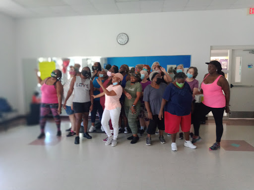 Non-Profit Organization «Holly Hill Family YMCA», reviews and photos