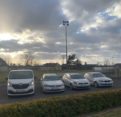 Opinii despre Krisrom Wypożyczalnia samochodów Opole în Opole - Wypożyczalnia samochodów