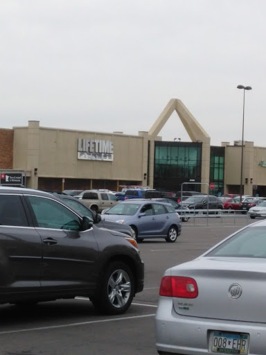 Gym «Life Time Fitness», reviews and photos, 2100 Northdale Blvd NW, Coon Rapids, MN 55433, USA