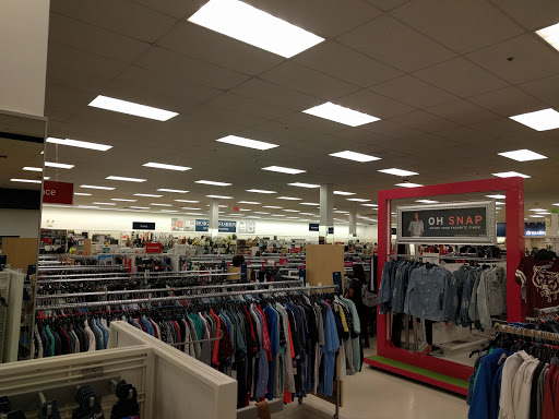 Department Store «Marshalls», reviews and photos, 323 NY-25A, Miller Place, NY 11764, USA