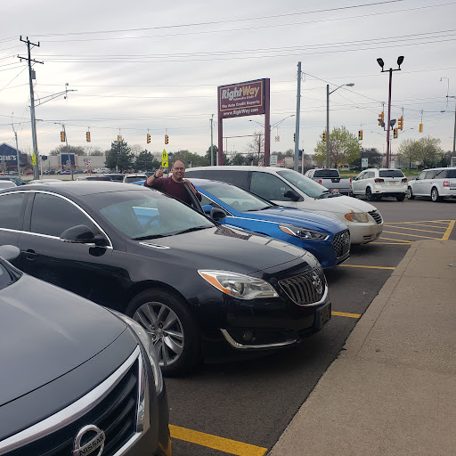 Car Dealer «RightWay Auto Sales», reviews and photos, 34966 S Gratiot Ave, Charter Twp of Clinton, MI 48035, USA