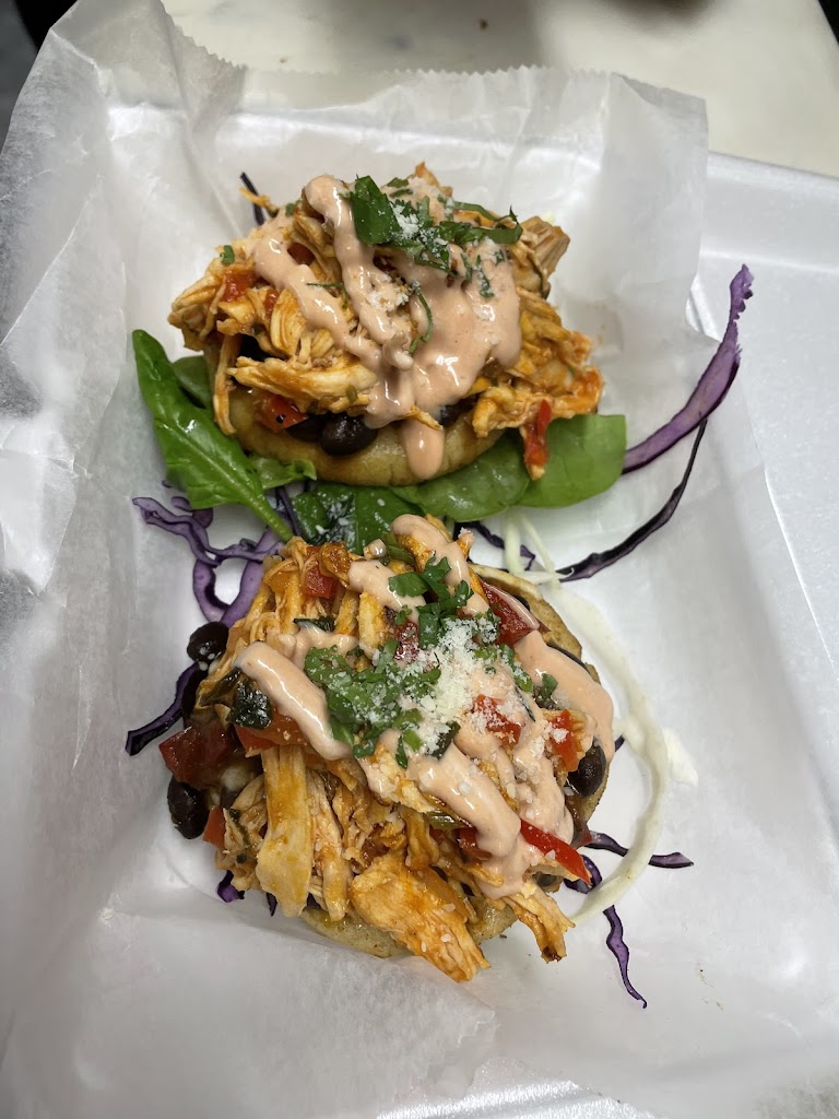 J & J Food Truck 06702