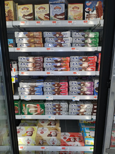 Grocery Store «Landis Supermarket», reviews and photos, 2190 E High St, Pottstown, PA 19464, USA