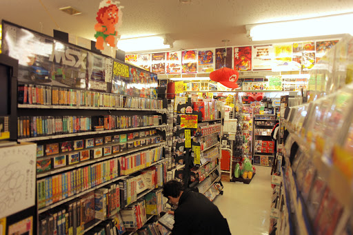 ビデオゲーム店 東京