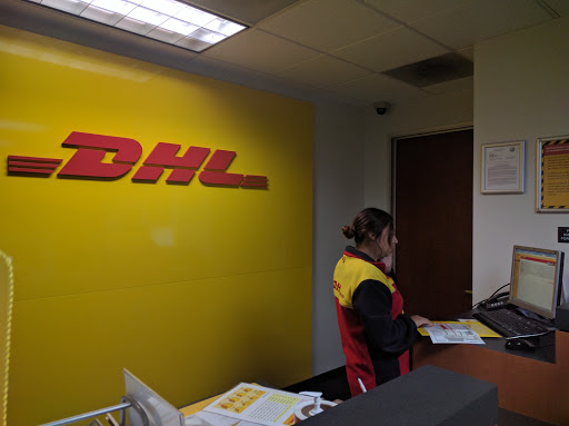 Shipping and Mailing Service «DHL EXPRESS», reviews and photos, 3232 S Fairview St, Santa Ana, CA 92704, USA