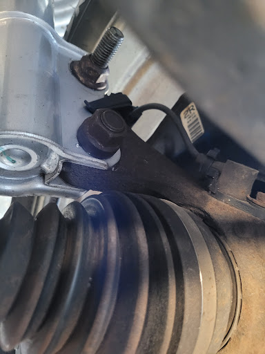 Tire Shop «Tires Plus», reviews and photos, 8140 Lakeland Ave N, Brooklyn Park, MN 55445, USA