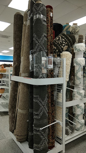 Clothing Store «Ross Dress for Less», reviews and photos, 8123 Cooper Creek Blvd, University Park, FL 34201, USA