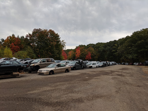 Used Auto Parts Store «Brandy Brow Auto Parts, Inc», reviews and photos, 89 Newton Rd, Plaistow, NH 03865, USA