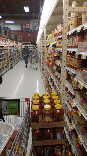 Grocery Store «ShopRite», reviews and photos, 2102-2130 N 2nd St, Millville, NJ 08332, USA