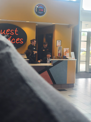 Movie Theater «Regal Cinemas Crossroads 8», reviews and photos, 1200 156th Ave NE, Bellevue, WA 98008, USA