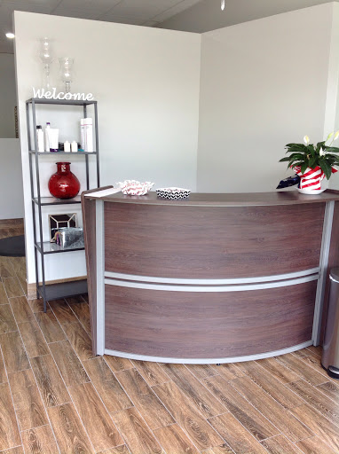 Beauty Salon «Salon Rouge», reviews and photos, 41150 Hayes Rd, Charter Twp of Clinton, MI 48038, USA