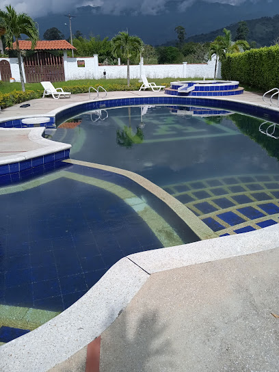 Servicio técnico en mantenimiento de piscinas