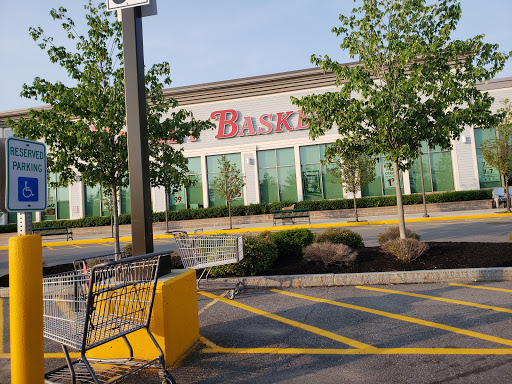 Grocery Store «Market Basket», reviews and photos, 5 Garden Ln, Londonderry, NH 03053, USA