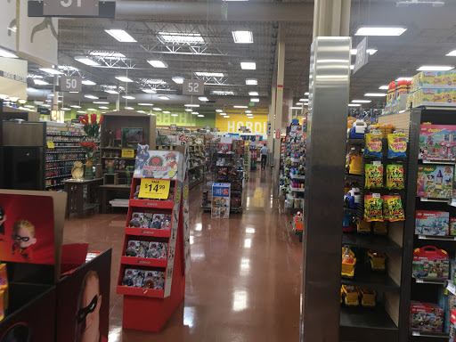 Grocery Store «Fred Meyer», reviews and photos, 19200 SW Martinazzi Ave, Tualatin, OR 97062, USA