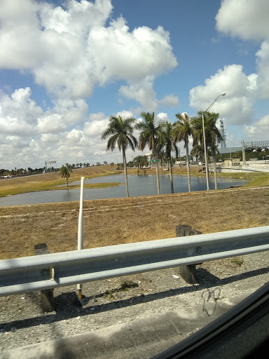 Park «Rolling Oaks Park», reviews and photos, 18701 NW 17th Ct, Miami Gardens, FL 33056, USA