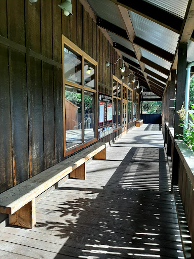 Sporting Goods Store «Oregon City Sporting Goods Inc», reviews and photos, 1010 Main St, Oregon City, OR 97045, USA