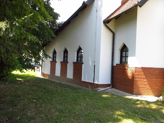 Egyházaskozár, Fő tér, 7347