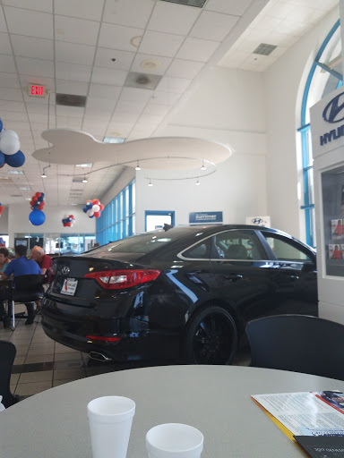 Car Dealer «Folsom Lake Hyundai», reviews and photos, 12530 Auto Mall Cir, Folsom, CA 95630, USA