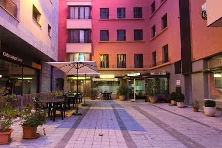 Hotel Alegret Plaça de la Creu, 30, 25620 Tremp, Lleida, España