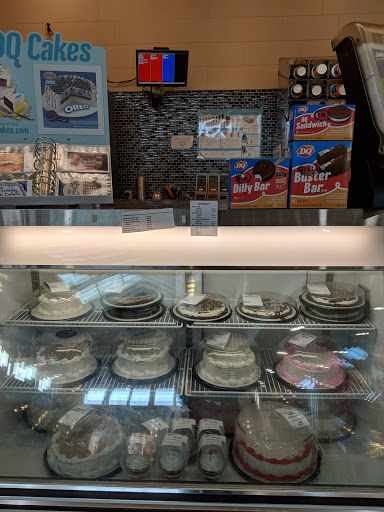 Shopping Mall «The Lakes Mall», reviews and photos, 5600 Harvey St, Muskegon, MI 49444, USA