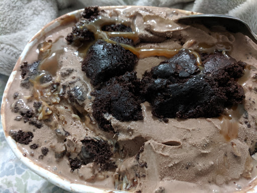 Ice Cream Shop «Cold Stone Creamery», reviews and photos, 255 Deer Park Ave, Babylon, NY 11702, USA