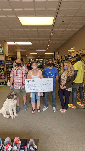 Sportswear Store «Aardvark Sports Shop», reviews and photos, 559 Main St #122, Bethlehem, PA 18018, USA