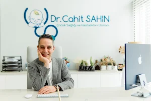 Uz. Dr. Cahit ŞAHİN , Çocuk Doktoru, Çocuk Sağlığı ve Hastalıkları Uzmanı image