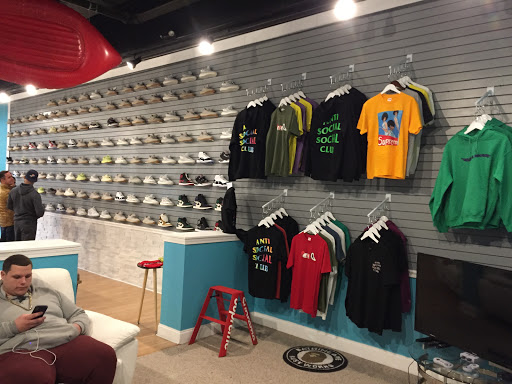Shoe Store «Sneaker Syndicate», reviews and photos, 213 N Magnolia Ave, Orlando, FL 32801, USA