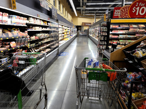 Supermarket «Walmart Neighborhood Market», reviews and photos, 4701 Mission Rd, Westwood, KS 66205, USA