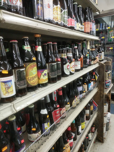 Grocery Store «Hammondsport Grocery», reviews and photos, 22 Shether St, Hammondsport, NY 14840, USA