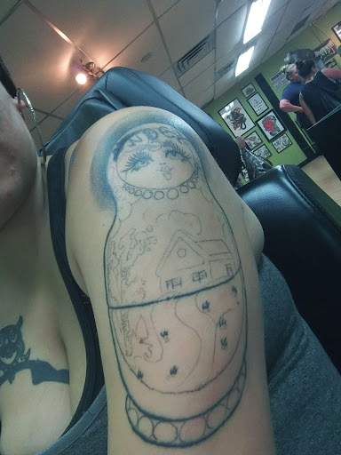 Tattoo Shop «Wingnut Tattoo & Piercing Studio», reviews and photos, 2022 N Ferry St #1201, Anoka, MN 55303, USA