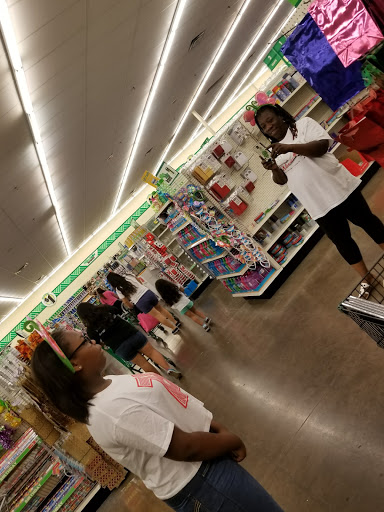 Dollar Store «Dollar Tree», reviews and photos, 2325 S Stemmons Fwy #501, Lewisville, TX 75067, USA