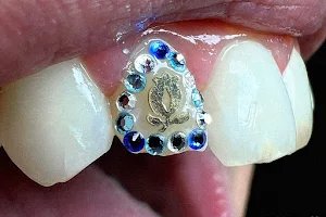 Dejoro Tooth Gems image