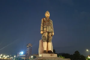 Subhash Chandra Bose Statue image