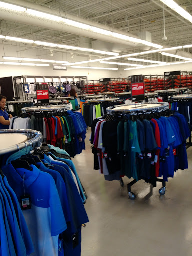 Clothing Store «Nike Clearance Store», reviews and photos, 4099 S Plaza Dr, Memphis, TN 38116, USA