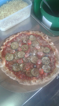 Plats et boissons du Pizzeria Pizza Denis à Rognac - n°13