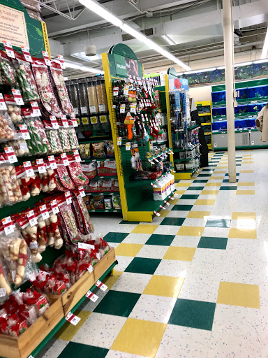 Pet Supply Store «Pet Supplies Plus», reviews and photos, 5092 Mayfield Rd, Lyndhurst, OH 44124, USA