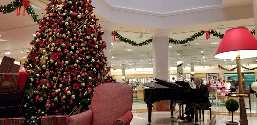 Department Store «Von Maur», reviews and photos, 7700 E Kellogg Dr N, Wichita, KS 67207, USA