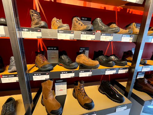 Shoe Store «Red Wing», reviews and photos, 11614 N Dale Mabry Hwy, Tampa, FL 33618, USA