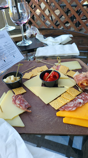 Winery «Dancing Dragonfly Winery», reviews and photos, 2013 120th Ave, St Croix Falls, WI 54024, USA