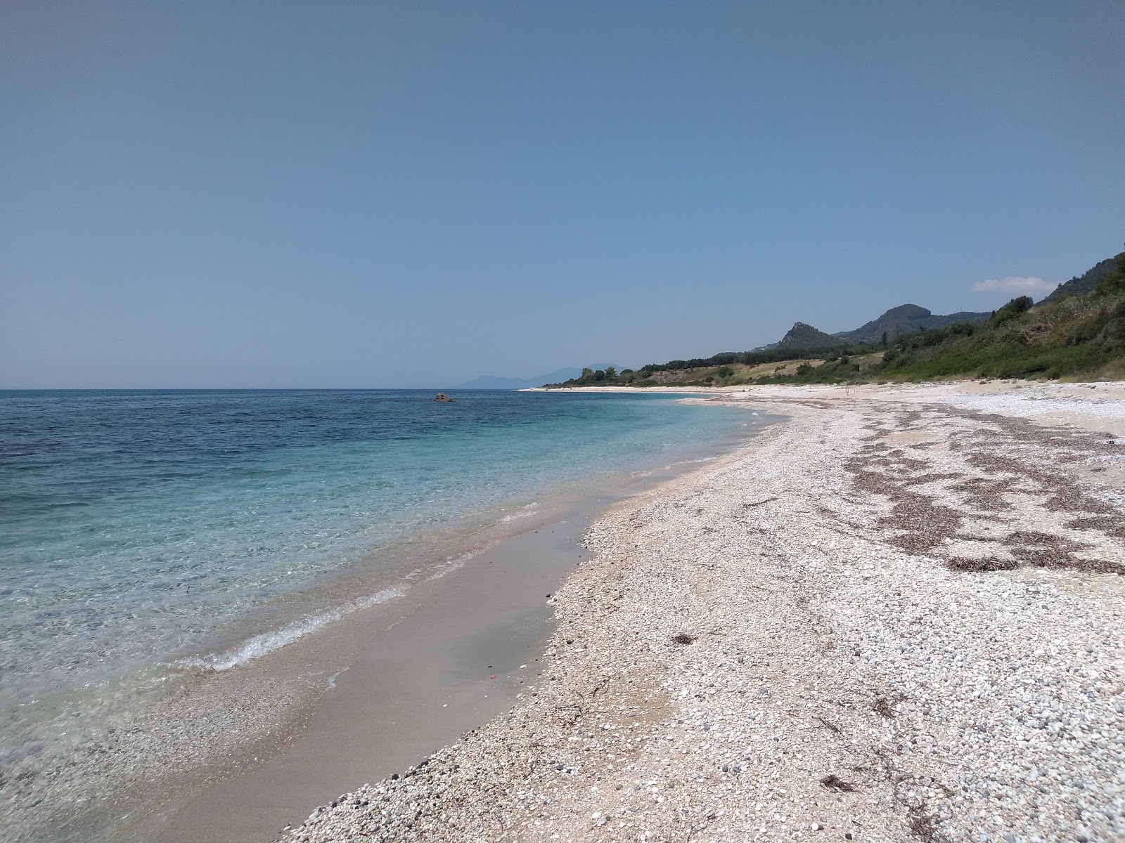 Fotografija Artolithia beach divje območje