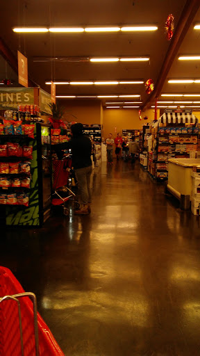 Grocery Store «Grocery Outlet Bargain Market», reviews and photos, 1124 3rd St, Crescent City, CA 95531, USA