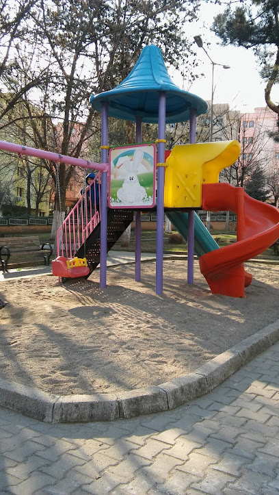Leylak Çocuk Oyun Parkı