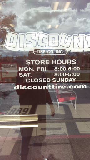 Tire Shop «Discount Tire Store - Sanford, FL», reviews and photos, 3513 S Orlando Dr, Sanford, FL 32773, USA