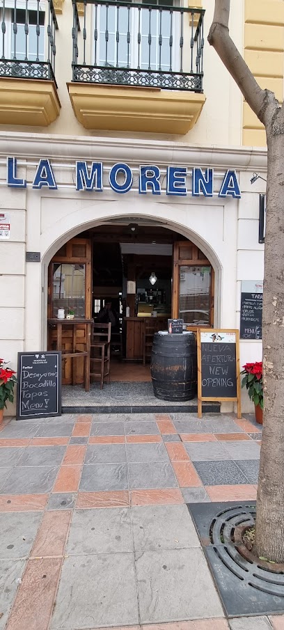 Restaurante Hotel Cafe La Morena Fuengirola - Av. Condes de San Isidro, 41, 29640 Fuengirola, Málaga, Spain