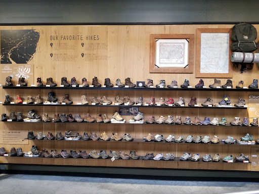 Outdoor Sports Store «REI», reviews and photos, 161 Town Square Pl, King of Prussia, PA 19406, USA