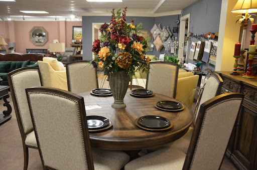 Furniture Store «Shumake Furniture Co. Inc.», reviews and photos, 2119 6th Ave SE, Decatur, AL 35601, USA