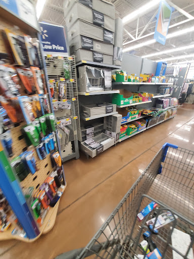 Department Store «Walmart Supercenter», reviews and photos, 4235 Veteran Dr, Geneseo, NY 14454, USA